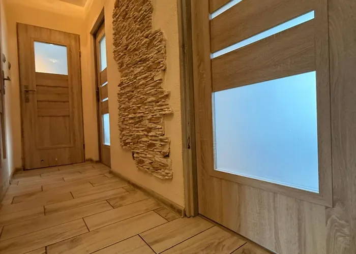 Homestay Chocisza Moonsky Poznan